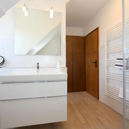 Jutta, App 6 Apartment Wenningstedt-Braderup